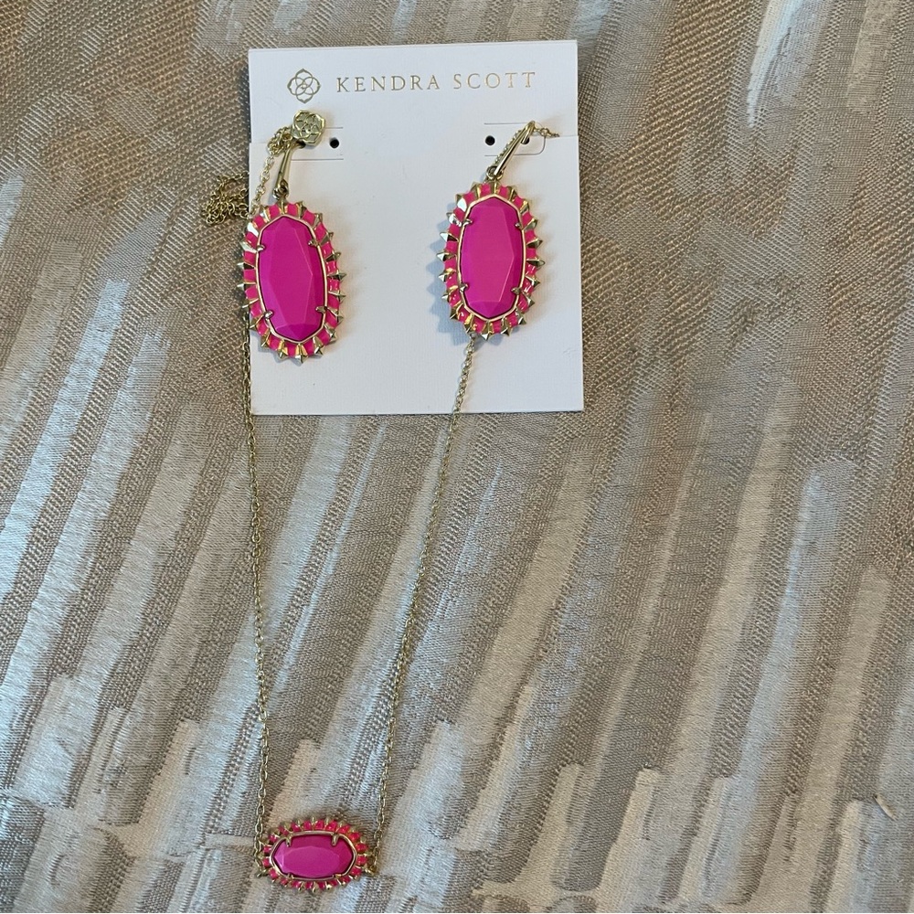 Kendra Scott Hot Pink Stone Necklace and Drop Earrings Set